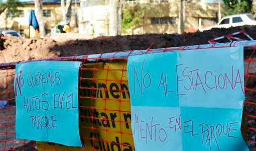 No a la playa de estacionamiento