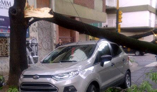 Lluvia, granizo y fuertes vientos