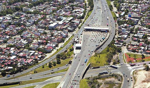 El nuevo distribuidor de tránsito unirá cuatro autopistas