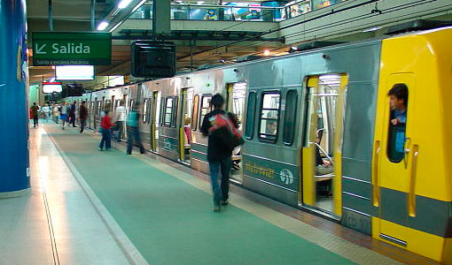 Demoras en la línea D por nuevas obras Demoras en la línea D por nuevas obras