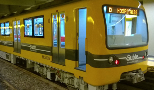 Proyecto de la Defensoría para extender el horario del subte Proyecto de la Defensoría para extender el horario del subte