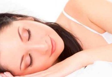 Pasar una noche sin pegar ojo afecta a nuestro cuerpo