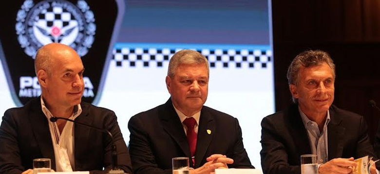 Acto por el 7º aniversario de la Policía Metropolitana Acto por el 7º aniversario de la Policía Metropolitana