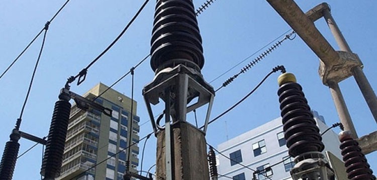 Volvieron los cortes de luz al barrio de flores y a la ciudad Volvieron los cortes de luz al barrio de flores y a la ciudad