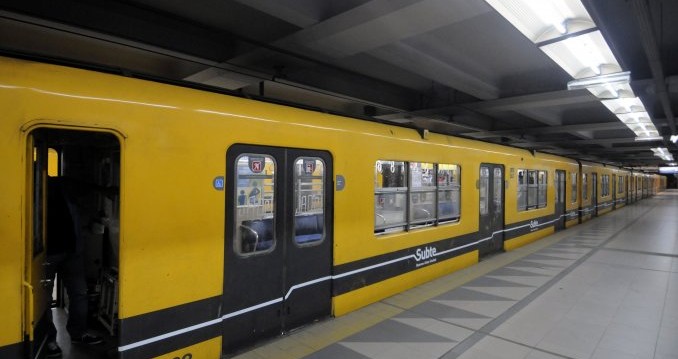 Incorporan nuevos coches con aire acondicionado Incorporan nuevos coches con aire acondicionado