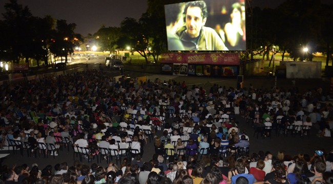 Vuelve el autocine al Rosedal Vuelve el autocine al Rosedal