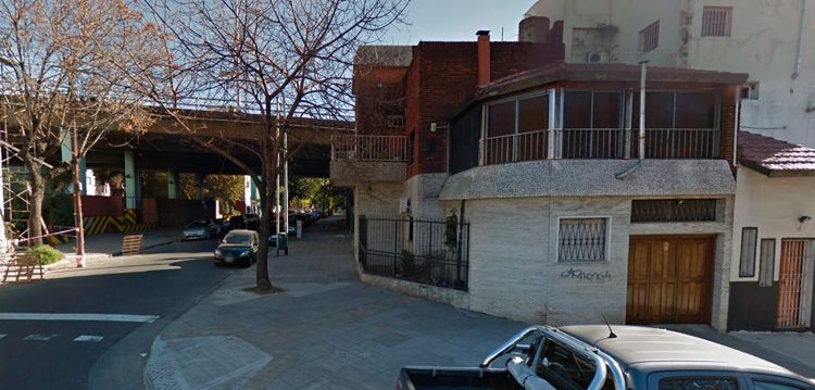 Cuadrillas extorsionan a vecinos de Parque Chacabuco Cuadrillas extorsionan a vecinos de Parque Chacabuco
