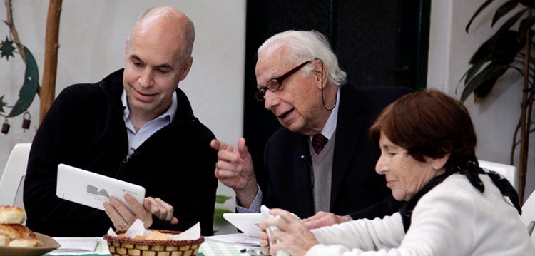 Horacio Rodríguez Larreta presentó la aplicación +Simple