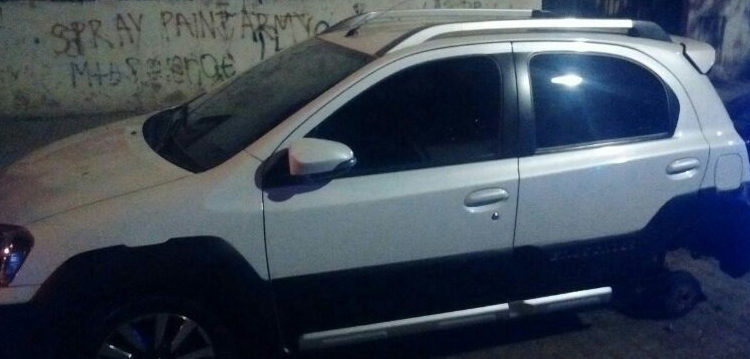 Cae una banda de “roba ruedas” en Parque Chacabuco Cae una banda de “roba ruedas” en Parque Chacabuco