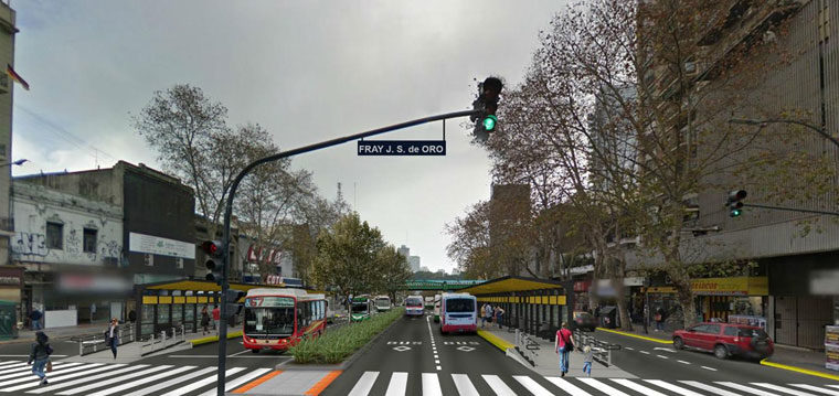 Mudaron a los libreros de Plaza Italia a nuevos puestos Mudaron a los libreros de Plaza Italia a nuevos puestos