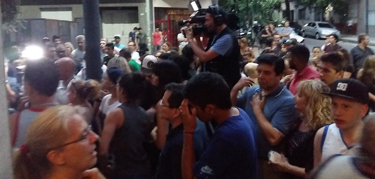 Nuevo reclamo de seguridad frente a la comisaria 38ª Nuevo reclamo de seguridad frente a la comisaria 38ª