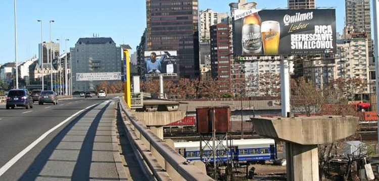 Es ley la modificación de la traza de la autopista Illia Es ley la modificación de la traza de la autopista Illia