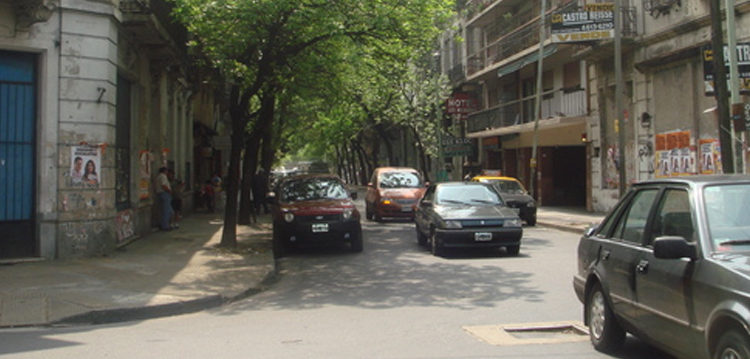 Lo matan de 14 puñaladas en Flores y hay dos detenidos Lo matan de 14 puñaladas en Flores y hay dos detenidos