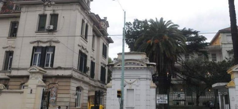 El defensor adjunto del pueblo visito el Hospital Piñero