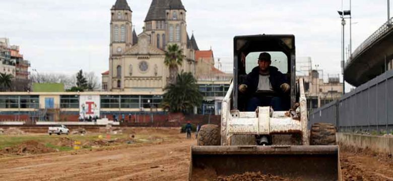 Renuevan los doce polideportivos de la ciudad