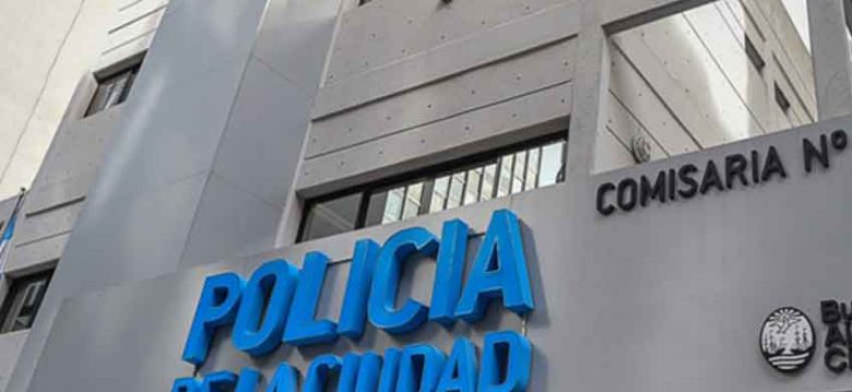 Se peleó con un grupo de obreros por defender a su hija del acoso callejero