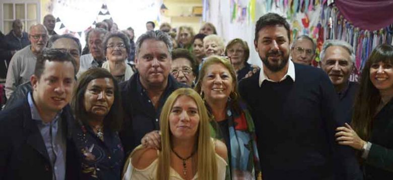 Se realizo en Parque Chacabuco un Encuentro de adultos mayores Se realizo en Parque Chacabuco un Encuentro de adultos mayores