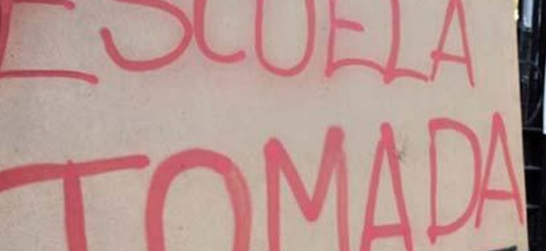 El Ministerio de Educación extendió el ciclo lectivo en las Escuelas por las tomas El Ministerio de Educación extendió el ciclo lectivo en las Escuelas por las tomas