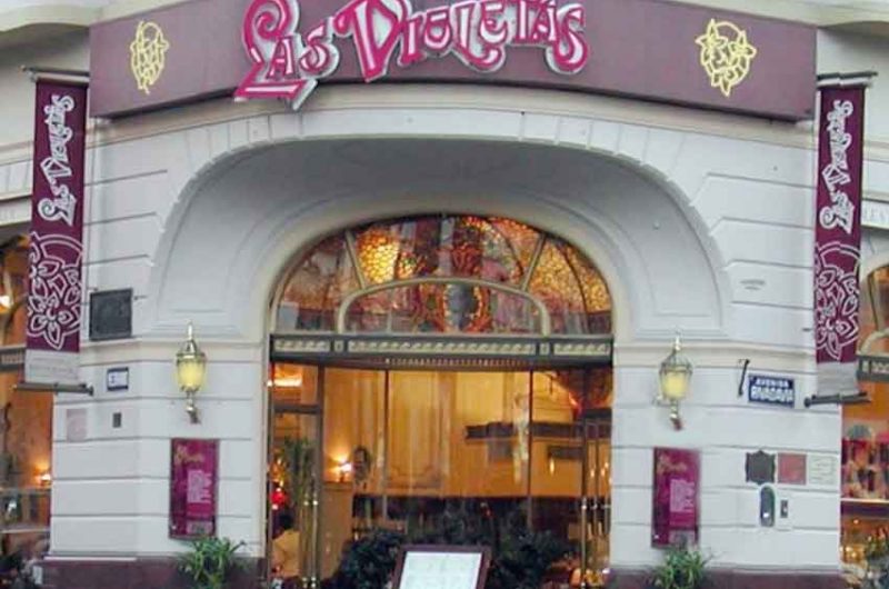 Las Violetas fue elegido el mejor Café Notable de la Ciudad Las Violetas fue elegido el mejor Café Notable de la Ciudad