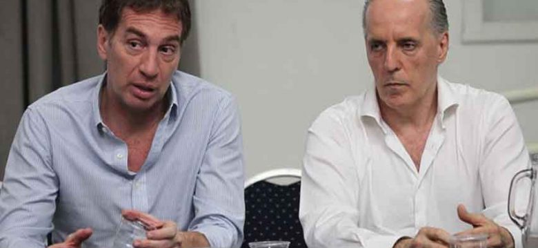 Reunión entre las familias afectadas por la explosión en Flores y el gobierno Reunión entre las familias afectadas por la explosión en Flores y el gobierno