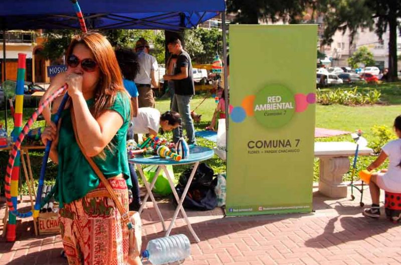 Juntan Firmas por la continuidad de la Red Ambiental de la comuna Juntan Firmas por la continuidad de la Red Ambiental de la comuna