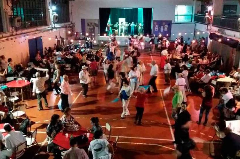 Gran cantidad de vecinos participan del Programa Cultural en Barrios