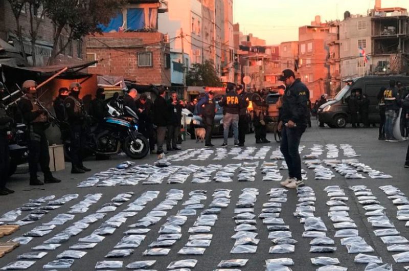 Operativo antidrogas en el Bajo Flores