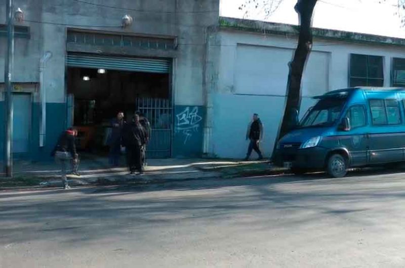 Clausuran taller clandestino Clausuran taller clandestino