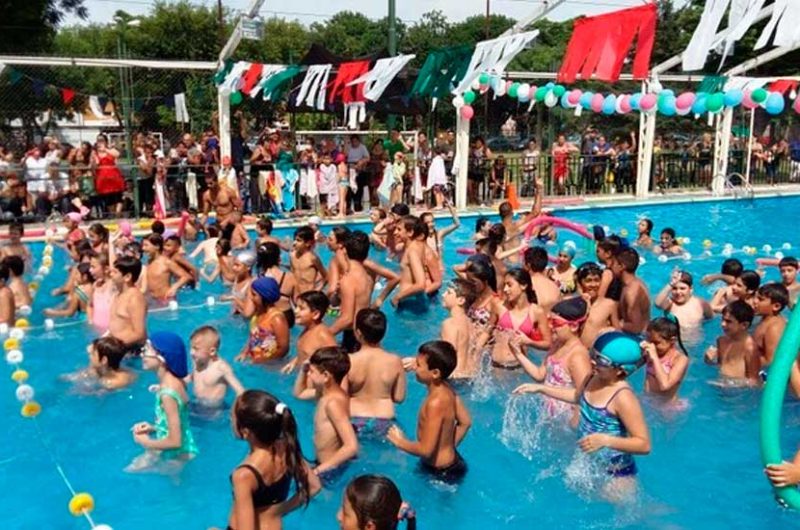 Los vecinos podrán disfrutar de 12 piletas durante el verano Los vecinos podrán disfrutar de 12 piletas durante el verano