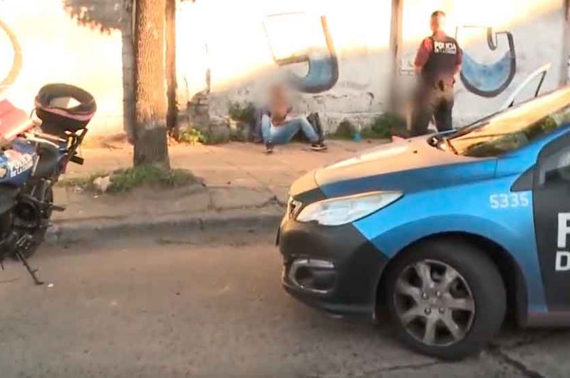 La Policía de la Ciudad detuvo a dos ladrones de autos La Policía de la Ciudad detuvo a dos ladrones de autos