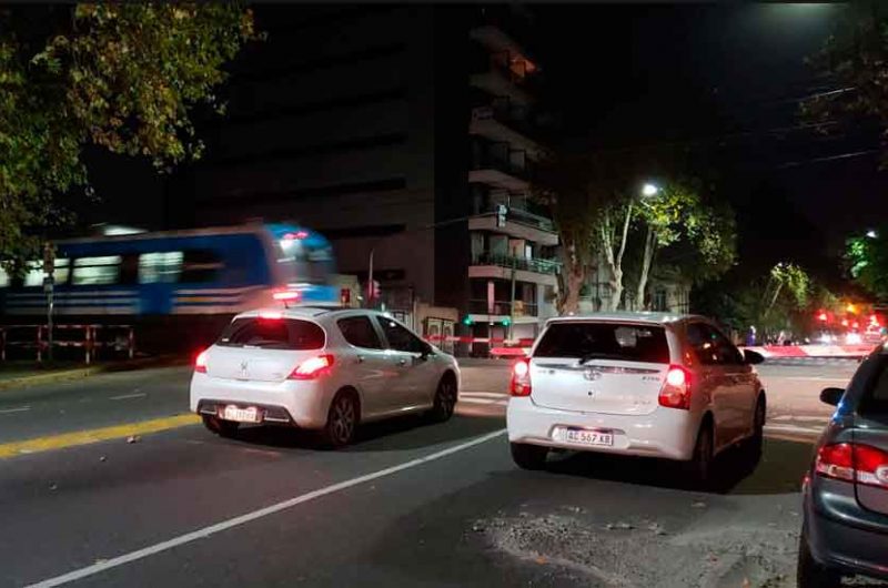 Analizan la posibilidad de transformar el tren Sarmiento en viaducto