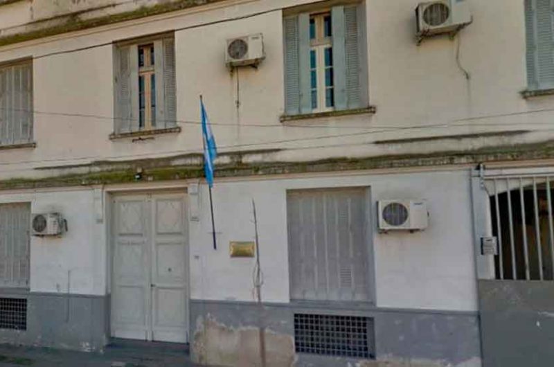Alumnas denunciaron por acoso a un preceptor Alumnas denunciaron por acoso a un preceptor