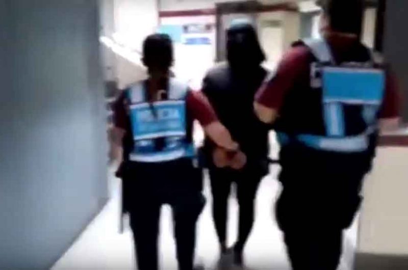 La Policía de la Ciudad detuvo a dos «grafiteras» La Policía de la Ciudad detuvo a dos «grafiteras»