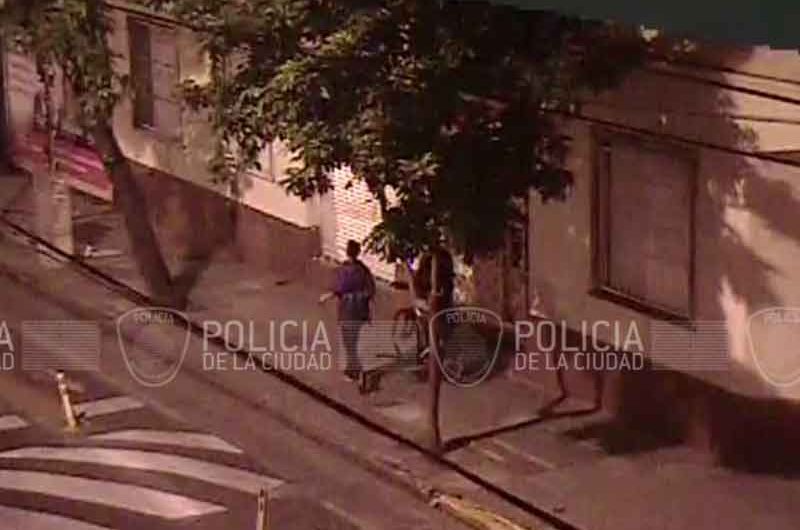 La Policía detuvo a dos ladrones de garajes en Boedo La Policía detuvo a dos ladrones de garajes en Boedo