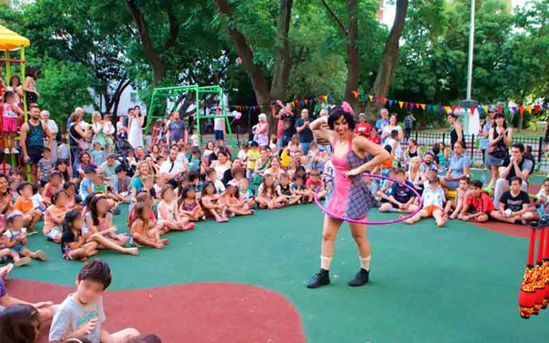 Se puso en valor el patio de juegos del barrio Simón Bolívar Se puso en valor el patio de juegos del barrio Simón Bolívar