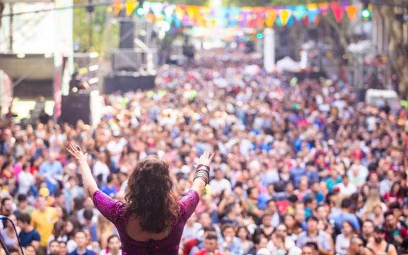 La Avenida de Mayo y el gran cierre del Carnaval Porteño