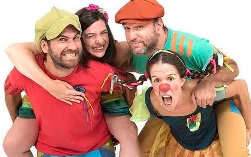 Los sábados hay un espectáculo para la familia en Flores Los sábados hay un espectáculo para la familia en Flores
