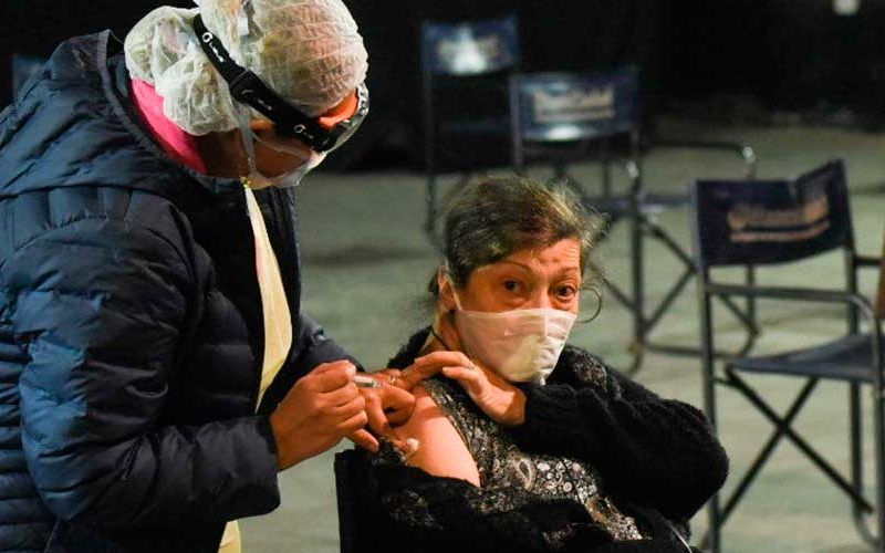 Adultos Mayores: Donde vacunarse contra la gripe en Flores Adultos Mayores: Donde vacunarse contra la gripe en Flores