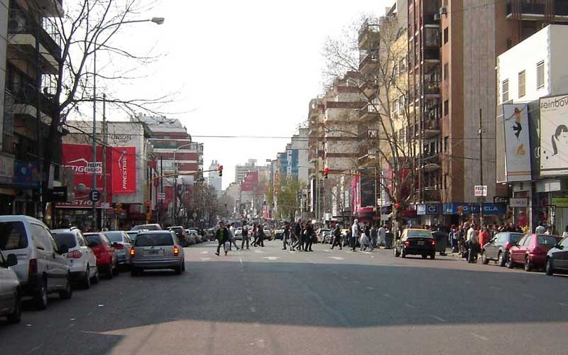 Estiman que casi 25 mil comercios deberán volver a cerrar Estiman que casi 25 mil comercios deberán volver a cerrar