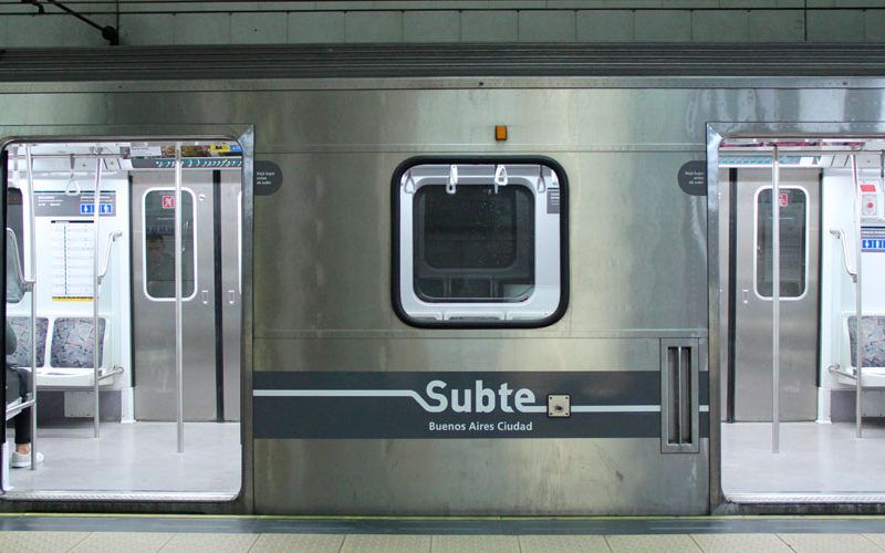 Se podrá viajar en Subte con bicicletas y monopatines Se podrá viajar en Subte con bicicletas y monopatines