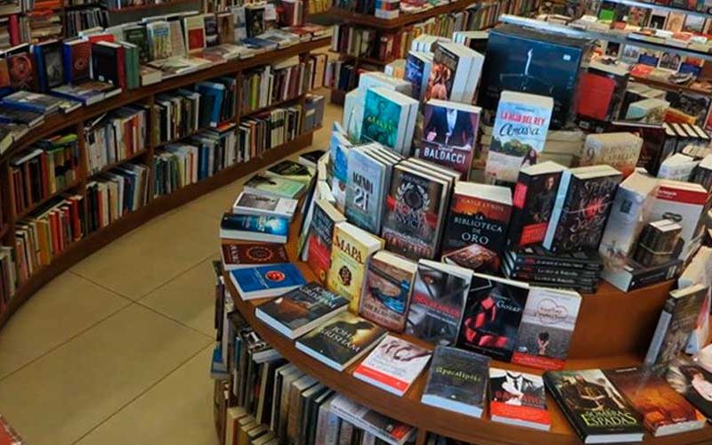 Las librerías abrieron sus puertas al público en la ciudad