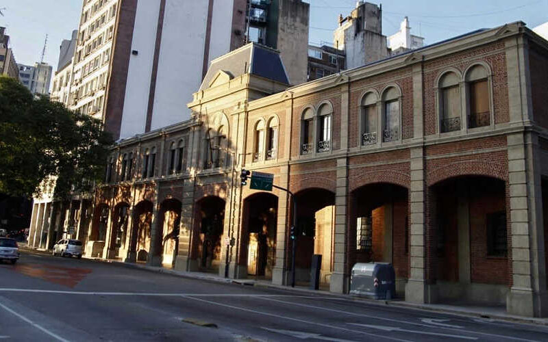 Ultiman detalles para inaugurar el primer Patio Gourmet de la Ciudad Ultiman detalles para inaugurar el primer Patio Gourmet de la Ciudad