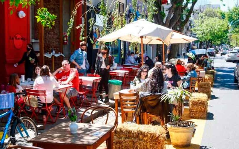 Habilitan más áreas peatonales transitorias en Belgrano y Palermo Habilitan más áreas peatonales transitorias en Belgrano y Palermo