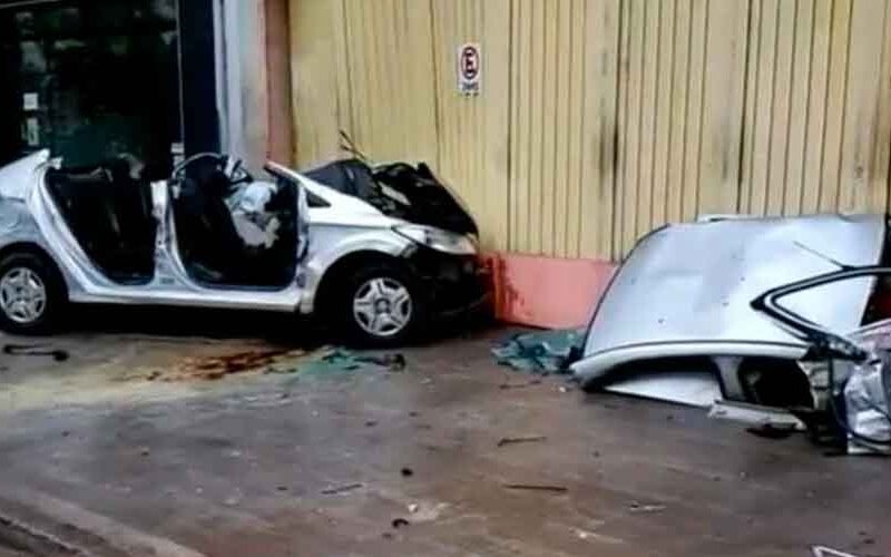 Pasó un semáforo en rojo a toda velocidad y mató a otro conductor Pasó un semáforo en rojo a toda velocidad y mató a otro conductor