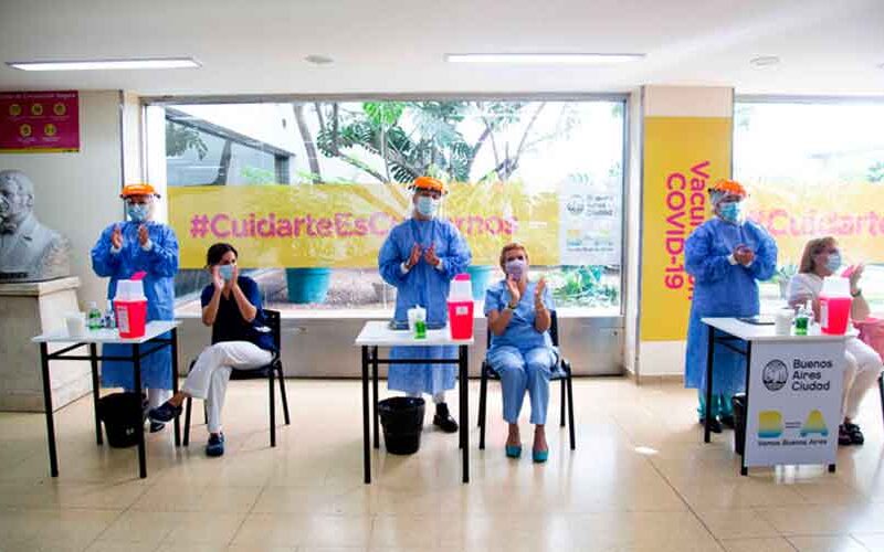 La ciudad ya vacunó a 714 personas contra el COVID-19 La ciudad ya vacunó a 714 personas contra el COVID-19