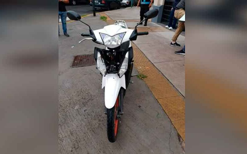 Atrapan a un ladrón de motos en Villa del Parque Atrapan a un ladrón de motos en Villa del Parque