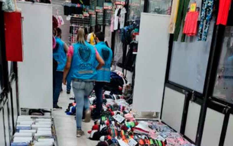 Secuestran más de 2.000 artículos apócrifos en Flores Secuestran más de 2.000 artículos apócrifos en Flores