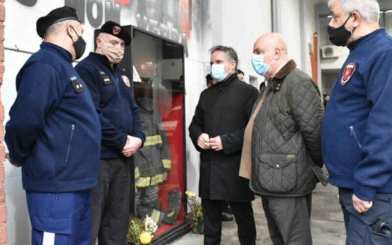 Reconocimiento a la tarea de los Bomberos de la Ciudad