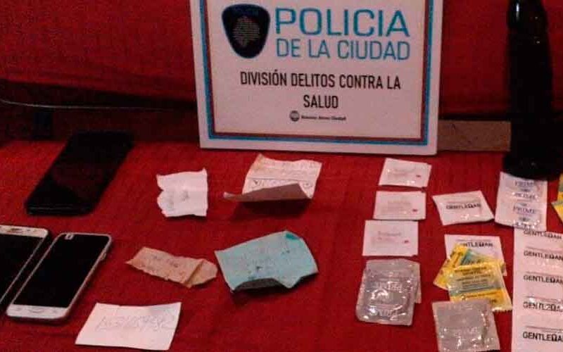 Desbaratan prostíbulo y detienen a su encargada Desbaratan prostíbulo y detienen a su encargada