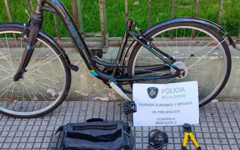 Un roba bicicletas fue detenido en Caballito